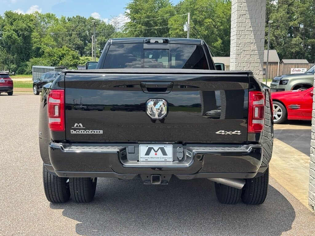 2024 RAM 3500 Laramie - Photo 12 - Martin, TN 38237
