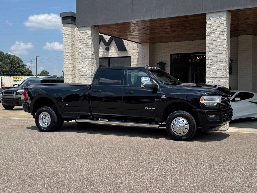 2024 RAM 3500 Laramie - Photo 19 - Martin, TN 38237
