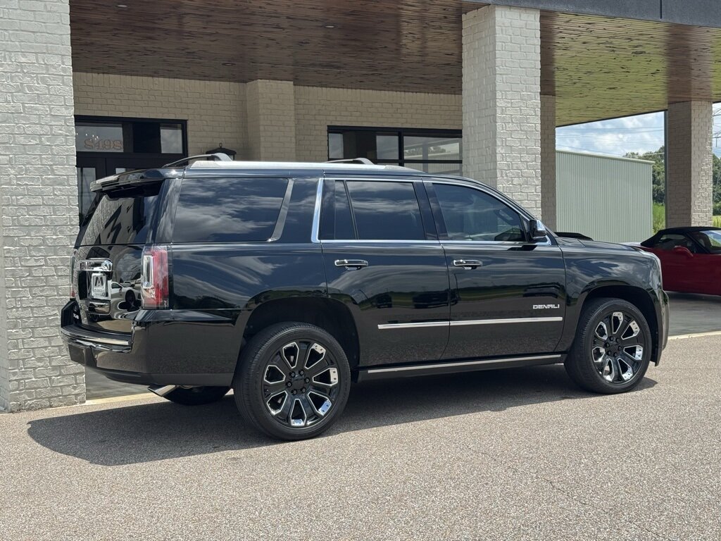 2019 GMC Yukon Denali - Photo 13 - Martin, TN 38237
