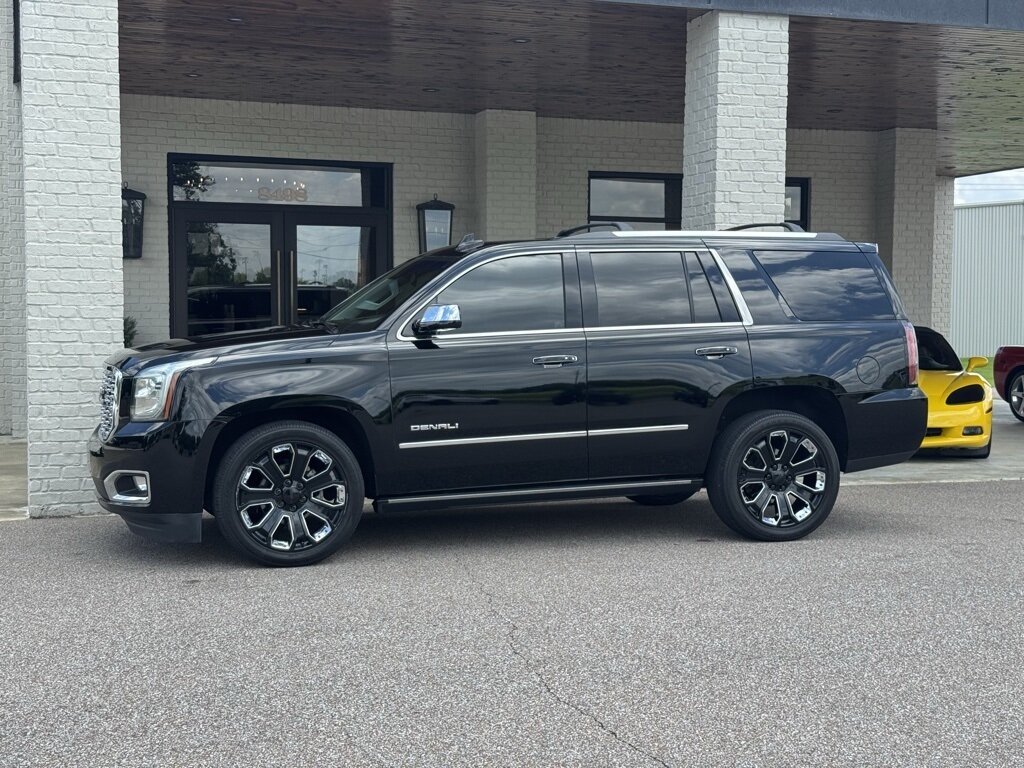 2019 GMC Yukon Denali - Photo 5 - Martin, TN 38237