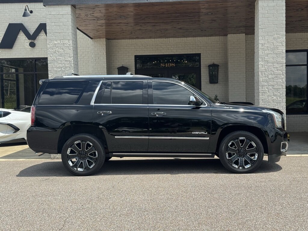 2019 GMC Yukon Denali - Photo 15 - Martin, TN 38237