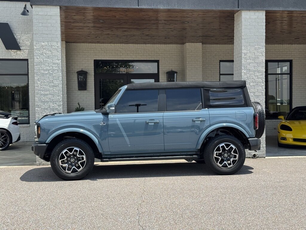 2023 Ford Bronco Outer Banks - Photo 6 - Martin, TN 38237