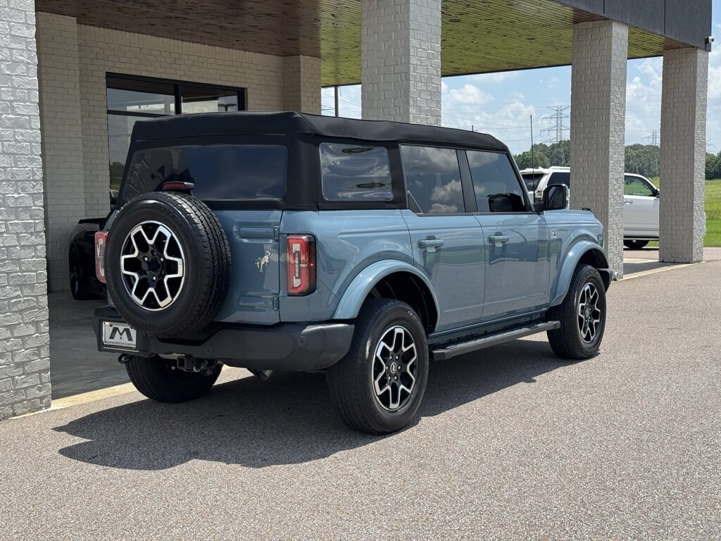 2023 Ford Bronco Outer Banks - Photo 12 - Martin, TN 38237