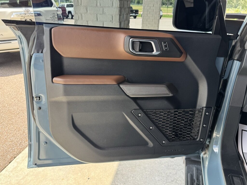 2023 Ford Bronco Outer Banks - Photo 37 - Martin, TN 38237