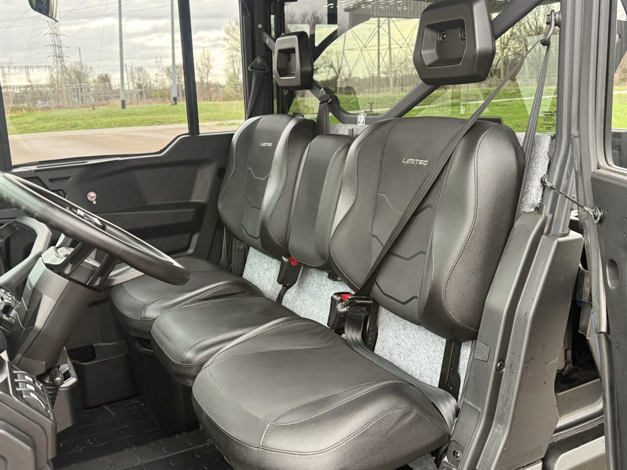 2025 CAN AM Defender PRO Limited HD 10   - Photo 11 - Martin, TN 38237