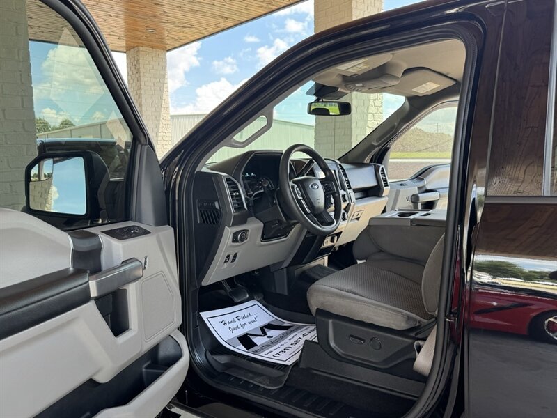 2020 Ford F-150 XLT - Photo 2 - Martin, TN 38237