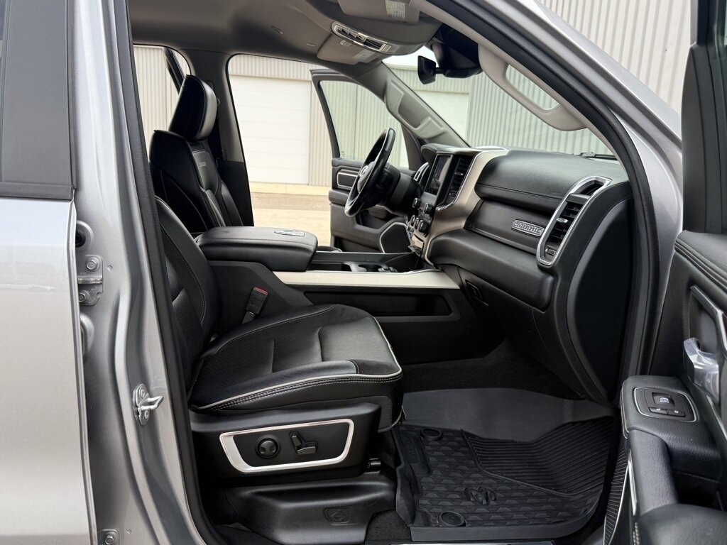 2022 RAM 1500 Laramie   - Photo 43 - Martin, TN 38237