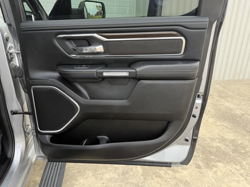 2022 RAM 1500 Laramie   - Photo 41 - Martin, TN 38237