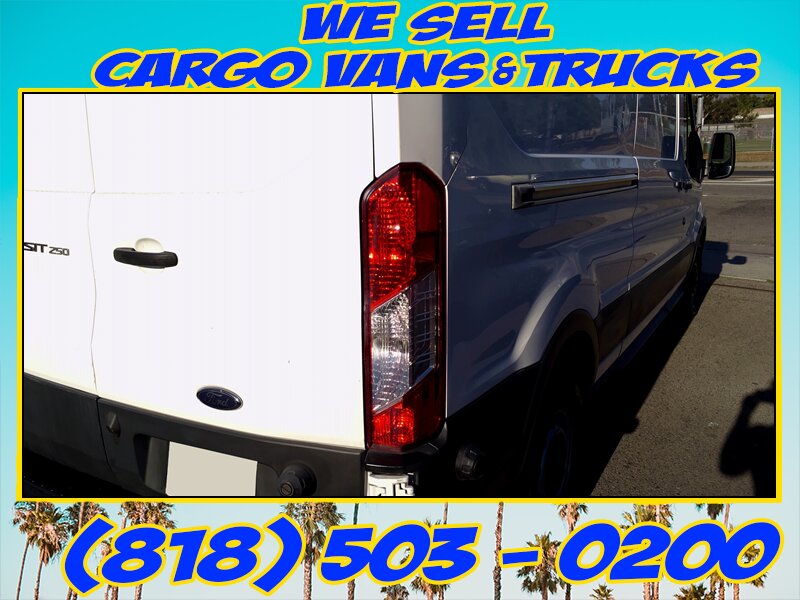 2017 Ford Transit 250   - Photo 11 - North Hollywood, CA 91605