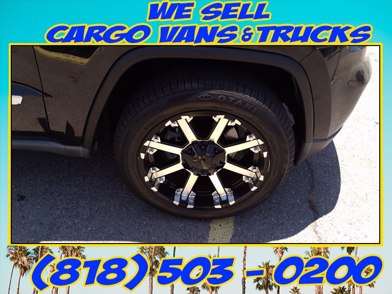 2012 Jeep Grand Cherokee Limited - Photo 8 - North Hollywood, CA 91605