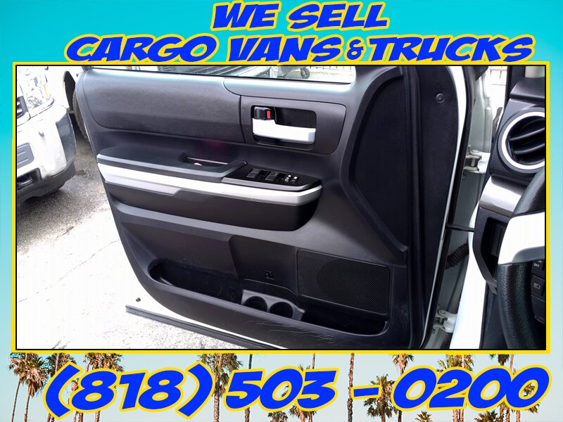 2020 Toyota Tundra SR5   - Photo 26 - North Hollywood, CA 91605