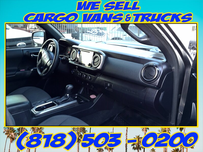 2017 Toyota Tacoma TRD Sport   - Photo 11 - North Hollywood, CA 91605