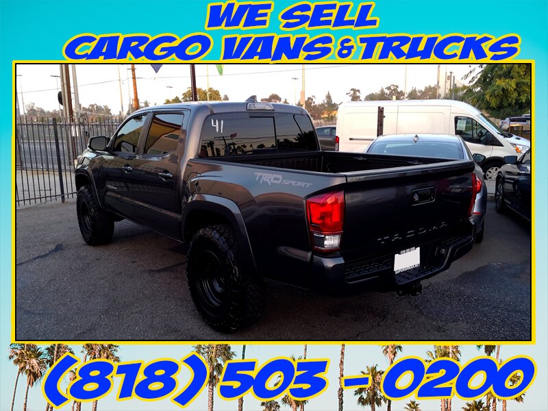 2017 Toyota Tacoma TRD Sport   - Photo 21 - North Hollywood, CA 91605