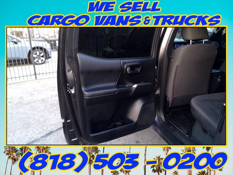 2017 Toyota Tacoma TRD Sport   - Photo 24 - North Hollywood, CA 91605