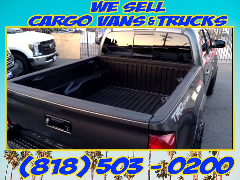 2017 Toyota Tacoma TRD Sport   - Photo 19 - North Hollywood, CA 91605