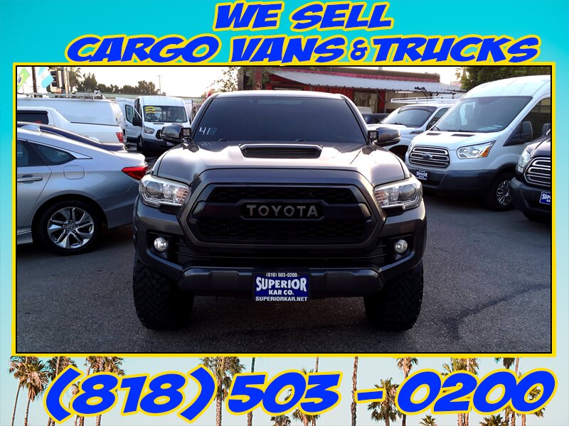 2017 Toyota Tacoma TRD Sport   - Photo 2 - North Hollywood, CA 91605