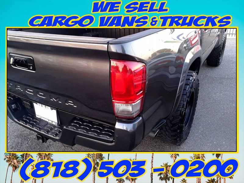 2017 Toyota Tacoma TRD Sport   - Photo 17 - North Hollywood, CA 91605