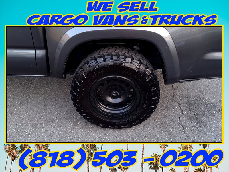 2017 Toyota Tacoma TRD Sport   - Photo 22 - North Hollywood, CA 91605