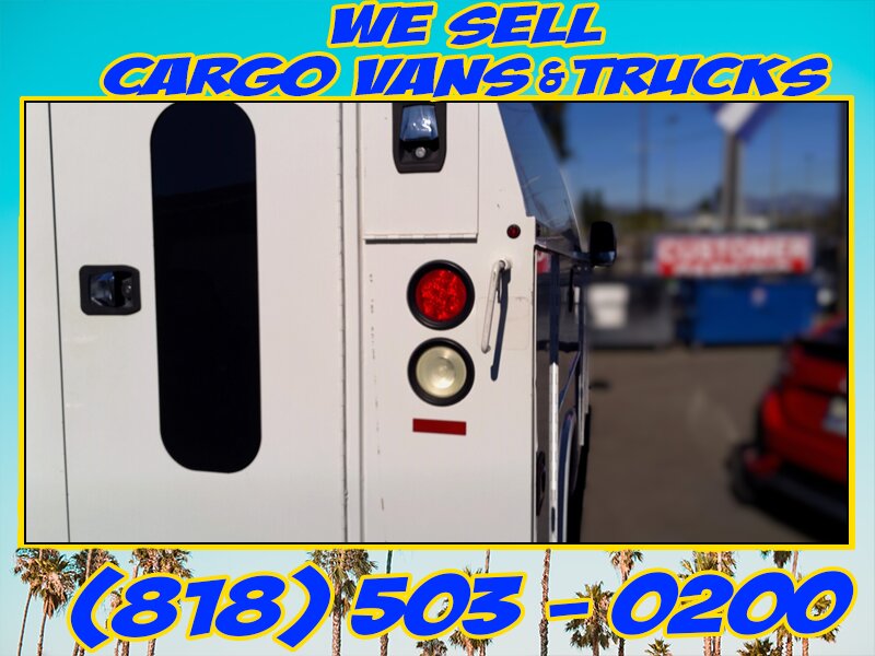 2017 Chevrolet Express 3500 - Photo 10 - North Hollywood, CA 91605