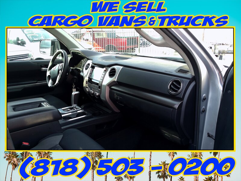 2020 Toyota Tundra SR5 - Photo 11 - North Hollywood, CA 91605