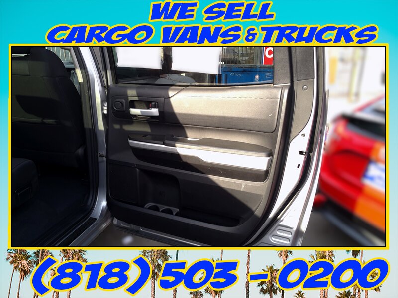 2020 Toyota Tundra SR5 - Photo 14 - North Hollywood, CA 91605