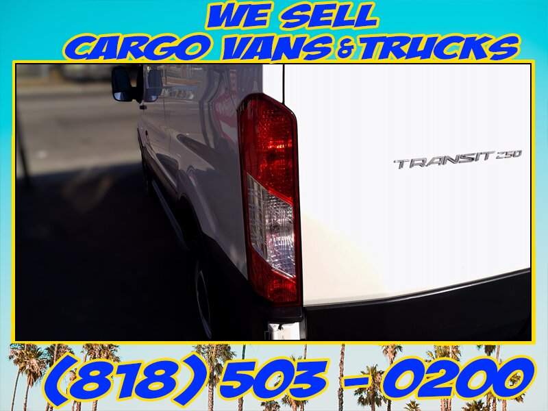 2020 Ford Transit 250   - Photo 18 - North Hollywood, CA 91605