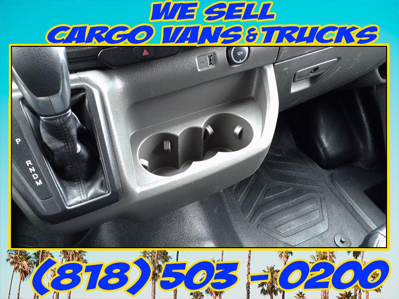 2022 Ford Transit 250  Medium Roof - Photo 27 - North Hollywood, CA 91605