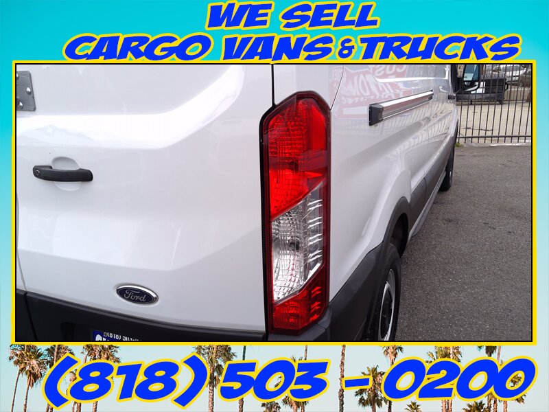 2022 Ford Transit 250  Medium Roof - Photo 17 - North Hollywood, CA 91605