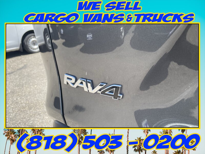 2019 Toyota RAV4 Hybrid Limited - Photo 10 - North Hollywood, CA 91605