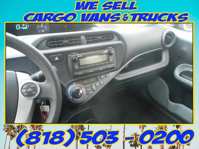 2014 Toyota Prius c One   - Photo 27 - North Hollywood, CA 91605