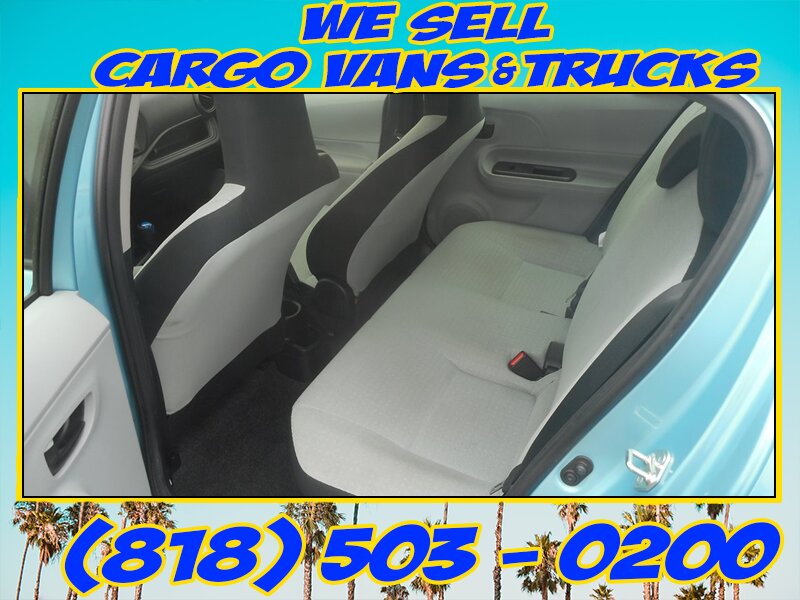 2014 Toyota Prius c One   - Photo 15 - North Hollywood, CA 91605