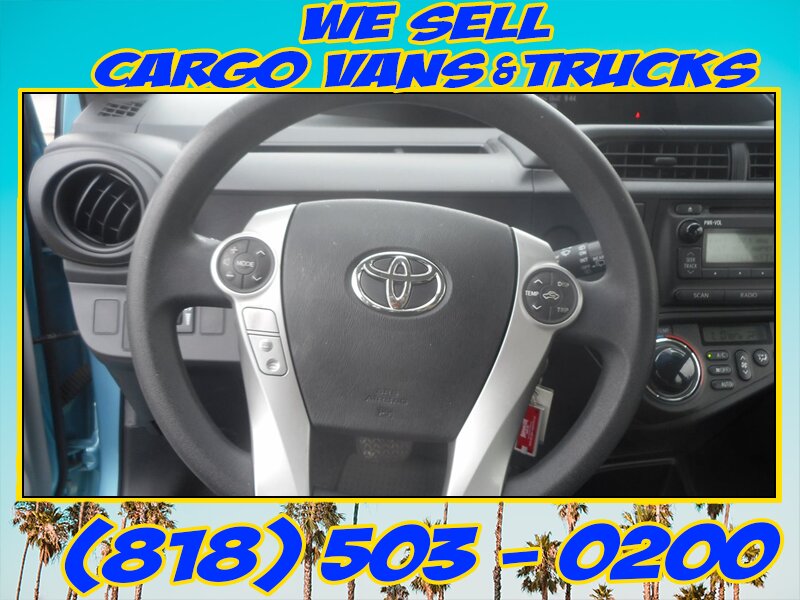 2014 Toyota Prius c One   - Photo 29 - North Hollywood, CA 91605