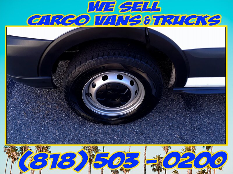 2016 Ford Transit 250   - Photo 5 - North Hollywood, CA 91605