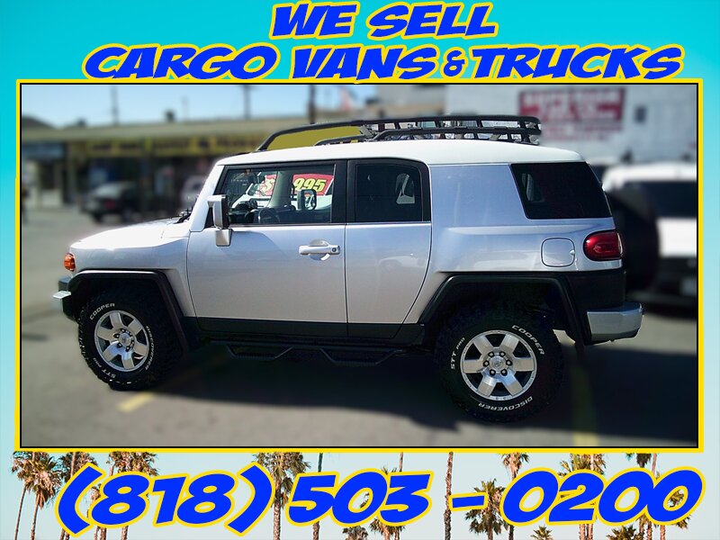 2007 Toyota FJ Cruiser   - Photo 23 - North Hollywood, CA 91605