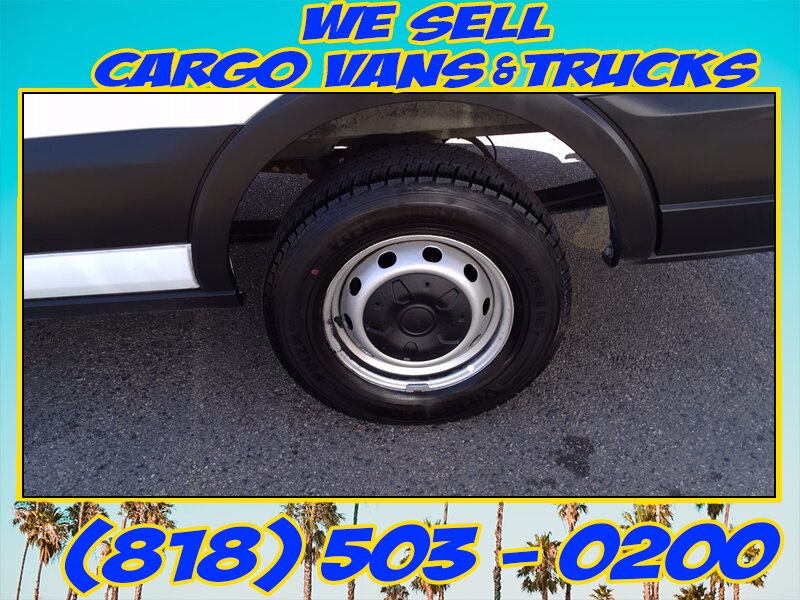 2020 Ford Transit 250 High Roof - Photo 24 - North Hollywood, CA 91605