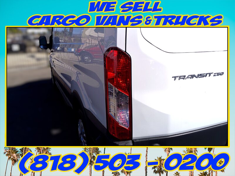 2015 Ford Transit 250   - Photo 19 - North Hollywood, CA 91605