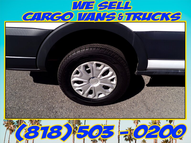 2015 Ford Transit 250   - Photo 17 - North Hollywood, CA 91605