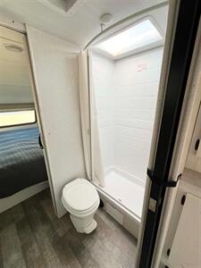 2021 Forest River R-pod 202 Hood River   - Photo 13 - Hurricane, UT 84737