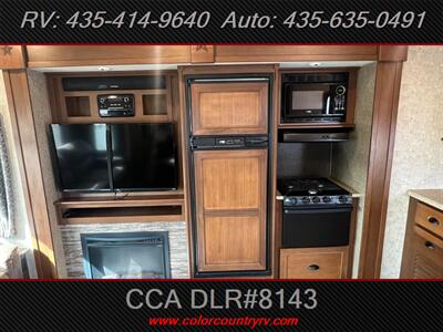 2015 Highland Ridge RV Open Range Light 297RLS   - Photo 5 - Hurricane, UT 84737