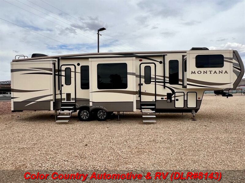 2017 Keystone Montana 3711FL  