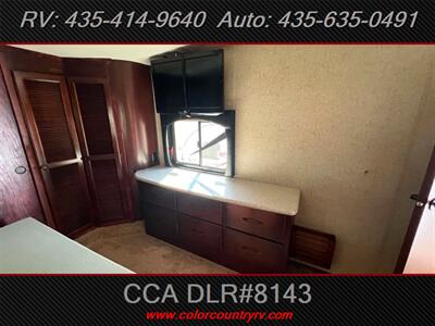 2013 Heartland Cyclone 4100   - Photo 14 - Hurricane, UT 84737