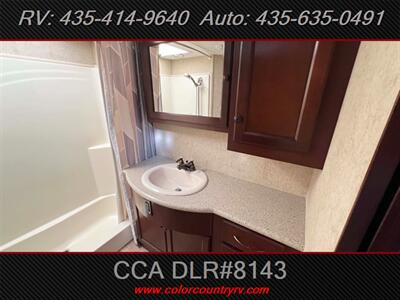 2013 Heartland Cyclone 4100   - Photo 16 - Hurricane, UT 84737