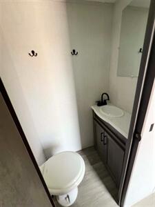 2025 Grand Design RV Transcend - Photo 17 - Hurricane, UT 84737