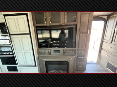 2022 Keystone Cougar 26RBSWE   - Photo 7 - Hurricane, UT 84737