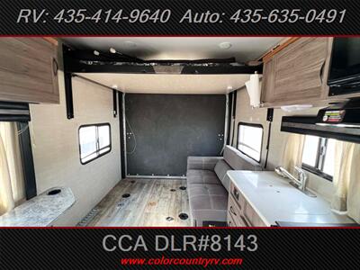 2018 Pacific Coachworks Rage'n   - Photo 5 - Hurricane, UT 84737
