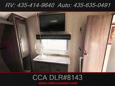 2018 Pacific Coachworks Rage'n   - Photo 13 - Hurricane, UT 84737