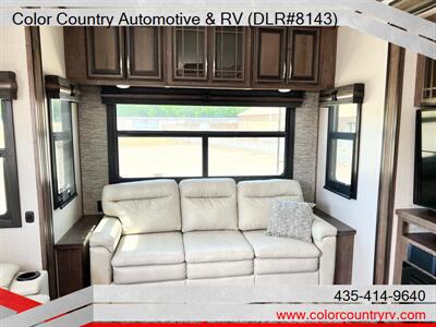 2020 KVRZ Durango Gold 384RLT   - Photo 6 - Hurricane, UT 84737