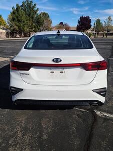 2021 Kia Forte LXS   - Photo 4 - Hurricane, UT 84737