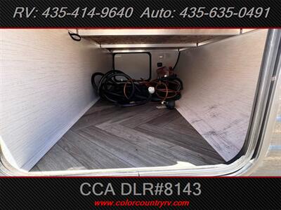 2022 Heartland Prowler 320BH   - Photo 20 - Hurricane, UT 84737