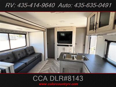 2022 Heartland Prowler 320BH   - Photo 5 - Hurricane, UT 84737